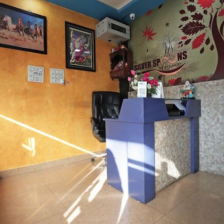Oyo 38520 Hotel Silverspoon Roorkee Exterior photo